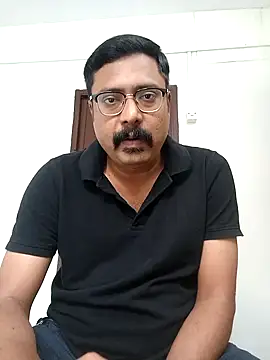 Snapshot of TamilRedchilli chatting on May 3, 2026, 7:58 am TamilRedchilli online show from May 3, 2026, 7:58 am