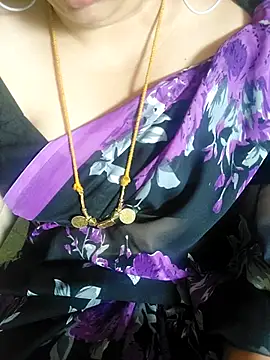 Snapshot of Call_Honey chatting on July 8, 2026, 5:34 am Call Honey online show from July 8, 2026, 5:34 am