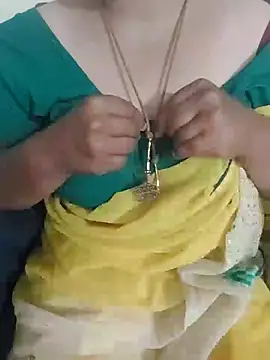 Snapshot of Call_Honey chatting on July 29, 2026, 5:55 pm Call Honey online show from July 29, 2026, 5:55 pm