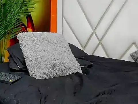 Snapshot of mia_klein1 chatting on April 26, 2026, 1:58 am mia klein1 online show from April 26, 2026, 1:58 am