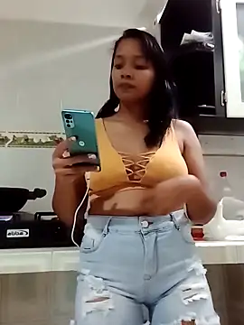 Snapshot of Stefany_03_ chatting on June 7, 2026, 11:08 pm Stefany 03 online show from June 7, 2026, 11:08 pm