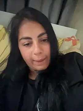 Snapshot of LilyLovell chatting on June 20, 2026, 3:04 pm LilyLovell online show from June 20, 2026, 3:04 pm