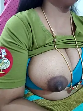 Snapshot of Nayana_456 chatting on June 10, 2026, 8:24 am Nayana 456 online show from June 10, 2026, 8:24 am