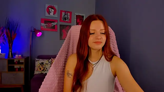 Snapshot of Sweet_Lottie chatting on July 6, 2026, 3:25 pm Sweet Lottie online show from July 6, 2026, 3:25 pm