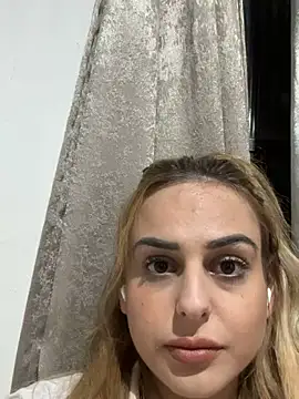Snapshot of micasex chatting on June 3, 2026, 2:14 am micasex online show from June 3, 2026, 2:14 am