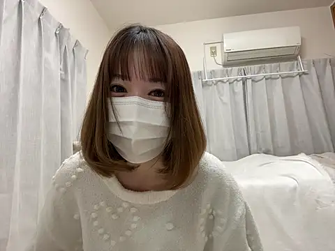 hiyo vv  online show from April 26, 2026, 10:29 pm