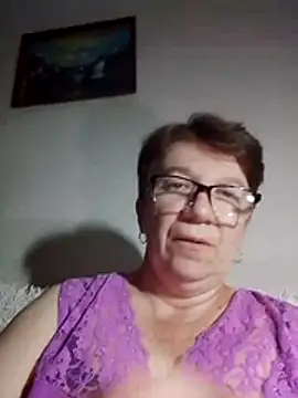KetQueen101 online show from July 12, 2026, 8:22 pm