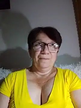 KetQueen101 online show from July 25, 2026, 8:39 pm