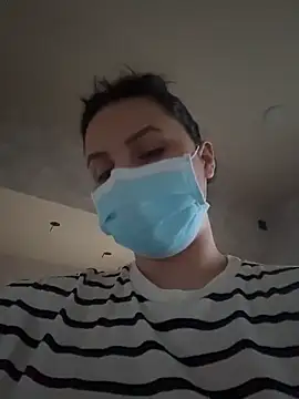 RoseSavoy online show from April 26, 2026, 3:53 pm