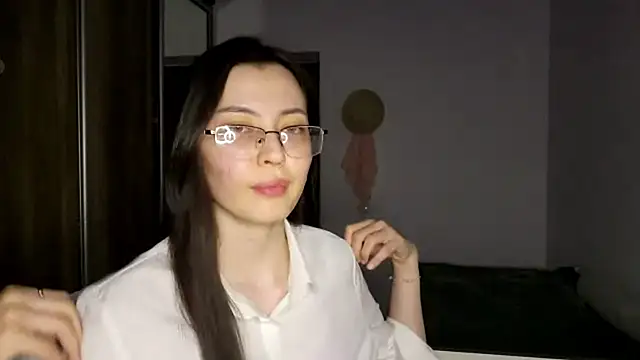 Snapshot of AshleyTropiano chatting on June 2, 2026, 3:58 pm AshleyTropiano online show from June 2, 2026, 3:58 pm
