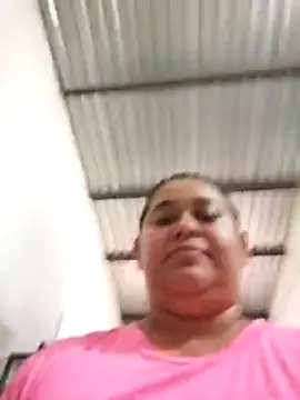 SUUGAR ISABELLA online show from April 27, 2026, 8:18 pm