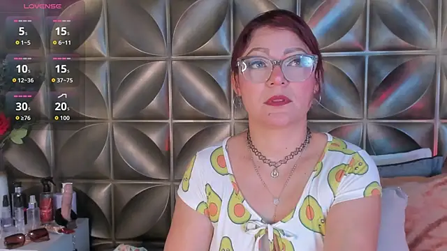 Snapshot of Gaia_rougee chatting on July 27, 2026, 3:30 pm Gaia rougee online show from July 27, 2026, 3:30 pm