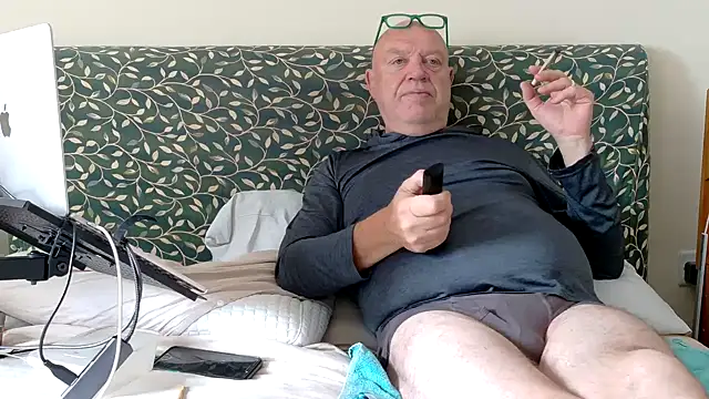 KinkCentral online show from June 19, 2026, 9:24 am