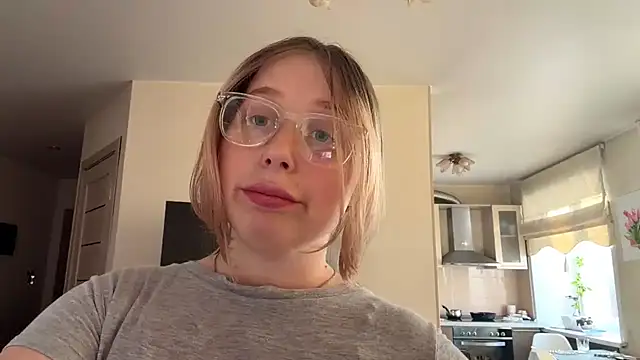 EvangelionXO online show from April 27, 2026, 12:14 pm