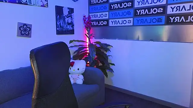 Lucy Doll8 online show from April 28, 2026, 8:36 pm