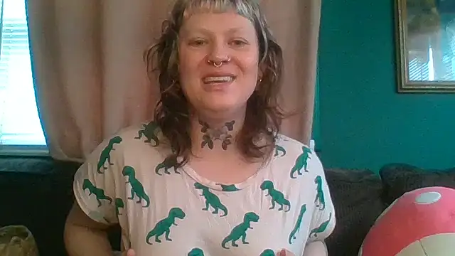 RosieSwitchBitch online show from May 14, 2026, 11:50 am