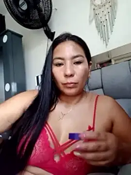 Angelsashaa07 online show from May 31, 2026, 7:37 pm