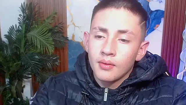 Andres Tay online show from April 27, 2026, 2:42 am