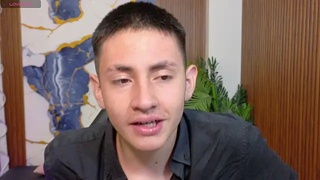 Snapshot of Andres_Tay chatting on June 16, 2026, 2:03 am Andres Tay online show from June 16, 2026, 2:03 am