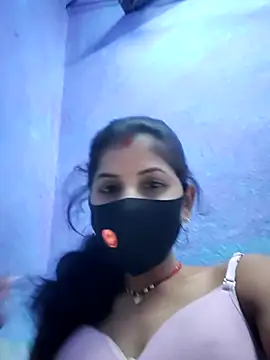 Snapshot of RUHI_1143 chatting on July 7, 2026, 11:47 am RUHI 1143 online show from July 7, 2026, 11:47 am