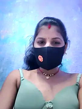 Snapshot of RUHI_1143 chatting on July 9, 2026, 6:34 pm RUHI 1143 online show from July 9, 2026, 6:34 pm