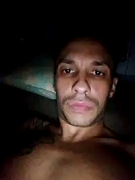 Snapshot of paulo90antone chatting on July 8, 2026, 5:23 am paulo90antone online show from July 8, 2026, 5:23 am