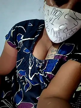 Snapshot of Tamil_Hot_HoneyBee chatting on June 3, 2026, 5:29 pm Tamil Hot HoneyBee online show from June 3, 2026, 5:29 pm