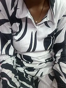 Snapshot of Anjal_hot chatting on May 5, 2026, 7:16 am Anjal hot online show from May 5, 2026, 7:16 am