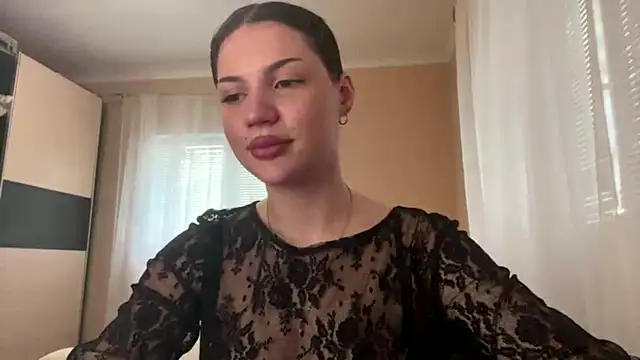 Snapshot of CrystalMuze chatting on April 30, 2026, 1:39 pm CrystalMuze online show from April 30, 2026, 1:39 pm
