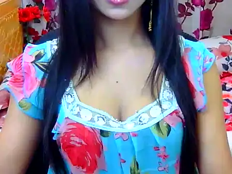 Snapshot of Alina_Nur chatting on June 29, 2026, 2:51 am Alina Nur online show from June 29, 2026, 2:51 am