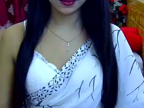 Snapshot of Alina_Nur chatting on July 24, 2026, 8:07 pm Alina Nur online show from July 24, 2026, 8:07 pm