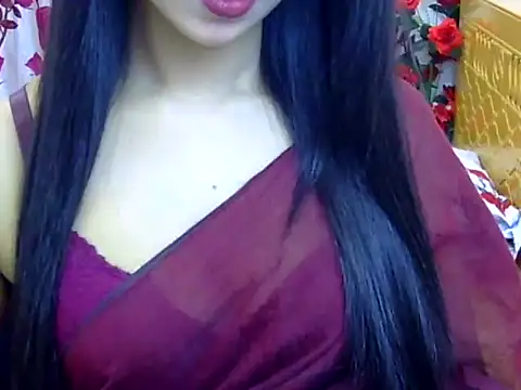 Snapshot of Alina_Nur chatting on July 27, 2026, 5:42 pm Alina Nur online show from July 27, 2026, 5:42 pm
