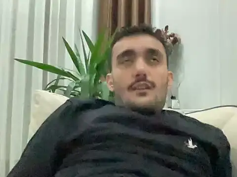 AslanGenc 34 online show from April 25, 2026, 12:57 am