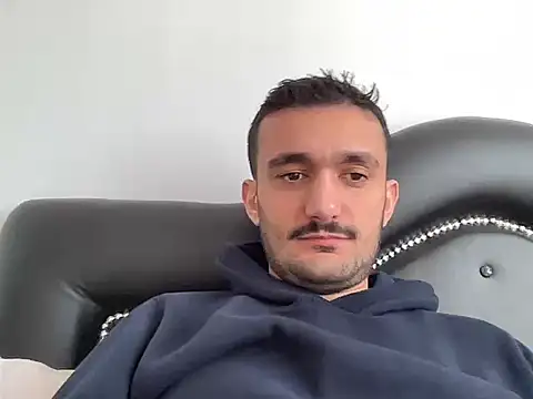 AslanGenc 34 online show from April 25, 2026, 1:03 pm