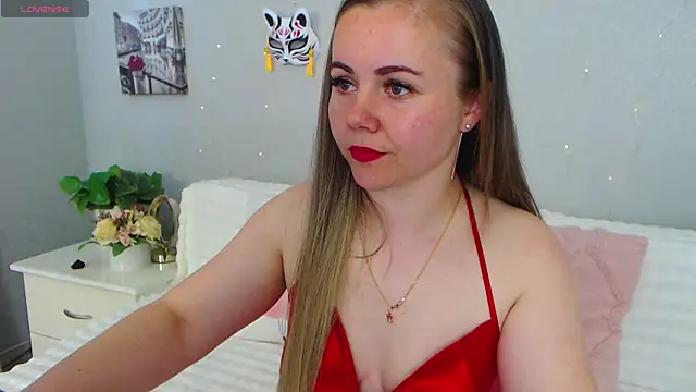 Snapshot of MeryCheris chatting on May 3, 2026, 12:44 pm MeryCheris online show from May 3, 2026, 12:44 pm