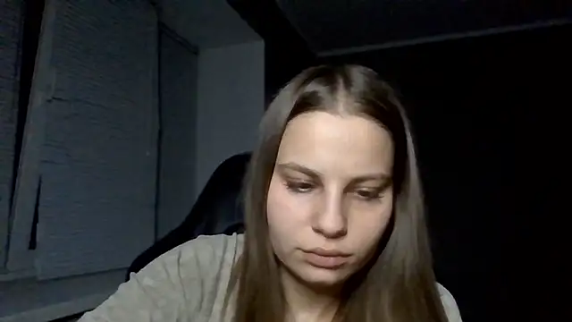 Snapshot of _Linsyy_ee_ chatting on June 8, 2026, 8:09 pm Linsyy ee online show from June 8, 2026, 8:09 pm