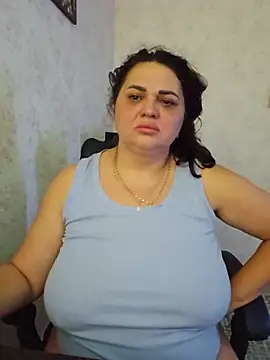 -CUTE-EVVIL- online show from July 19, 2026, 7:06 pm