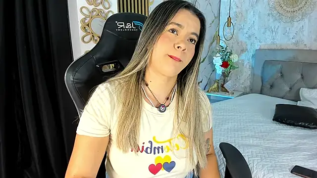 Snapshot of Leidy_2026 chatting on June 11, 2026, 12:47 pm Leidy 2026 online show from June 11, 2026, 12:47 pm