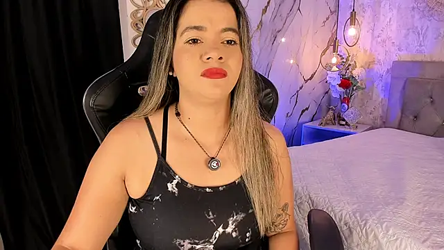Snapshot of Leidy_2026 chatting on June 12, 2026, 12:48 pm Leidy 2026 online show from June 12, 2026, 12:48 pm