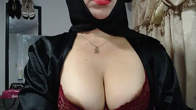 nadia  abaud online show from July 6, 2026, 12:51 am