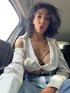 Yasmiinee online show from April 28, 2026, 12:21 pm