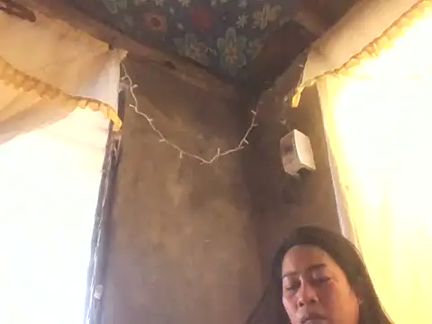 PinayAsh online show from April 25, 2026, 3:53 am