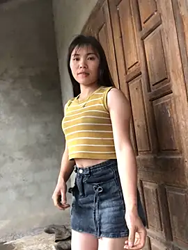 Hana pusy online show from May 2, 2026, 10:42 am