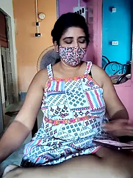 Snapshot of Rulali_44 chatting on June 13, 2026, 5:05 am Rulali 44 online show from June 13, 2026, 5:05 am