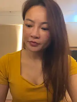 Snapshot of Meimei-bb chatting on June 15, 2026, 12:13 am Meimei-bb online show from June 15, 2026, 12:13 am