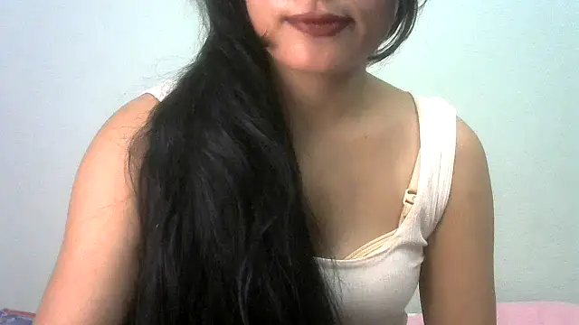 sharmeeli sima online show from August 4, 2026, 6:49 am