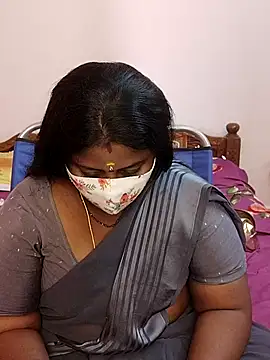 Snapshot of telugu_Geetha40 chatting on July 19, 2026, 7:56 am telugu Geetha40 online show from July 19, 2026, 7:56 am