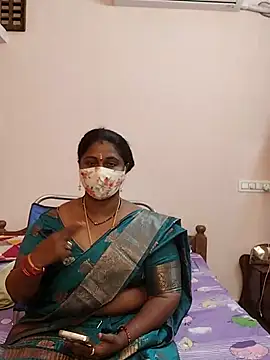 Snapshot of telugu_Geetha40 chatting on July 25, 2026, 6:22 am telugu Geetha40 online show from July 25, 2026, 6:22 am