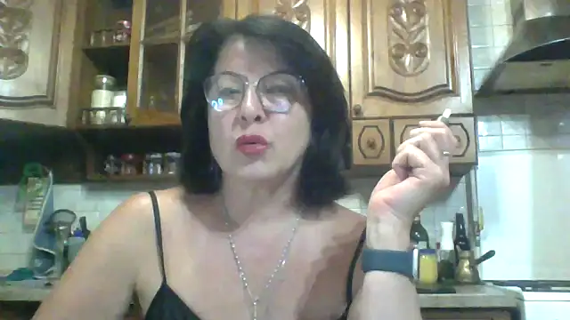 Snapshot of Fiona06 chatting on May 22, 2026, 7:08 pm Fiona06 online show from May 22, 2026, 7:08 pm
