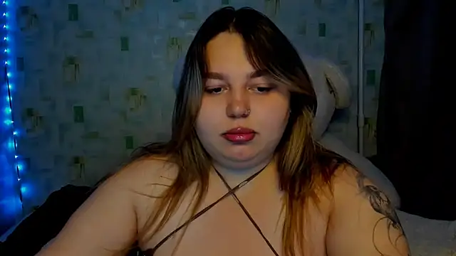 LillyHaigh online show from July 17, 2026, 8:35 pm